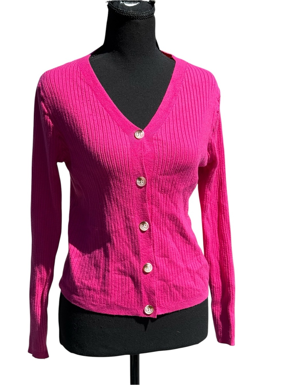 Fitted Ribbed V-Neck Button Cardigan in Hot Pink